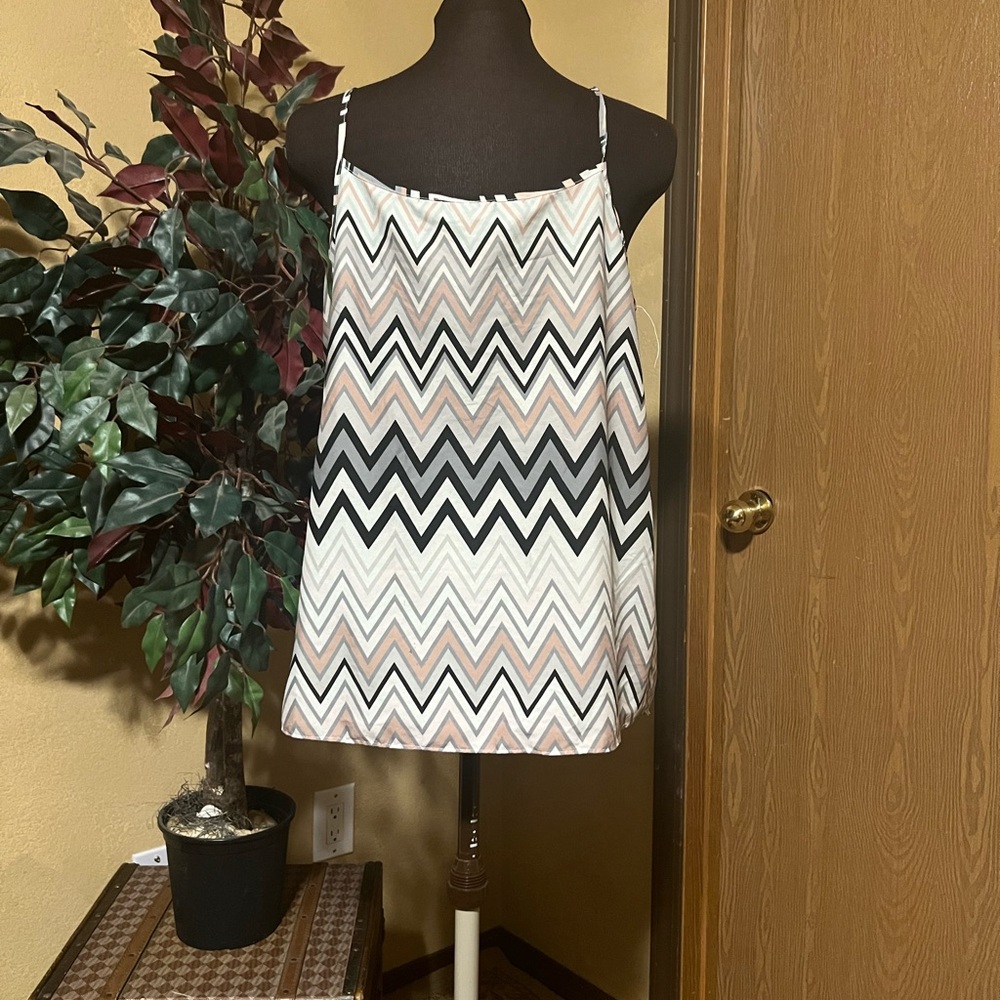 Chevron Pattern Spaghetti Strap Top - image 2